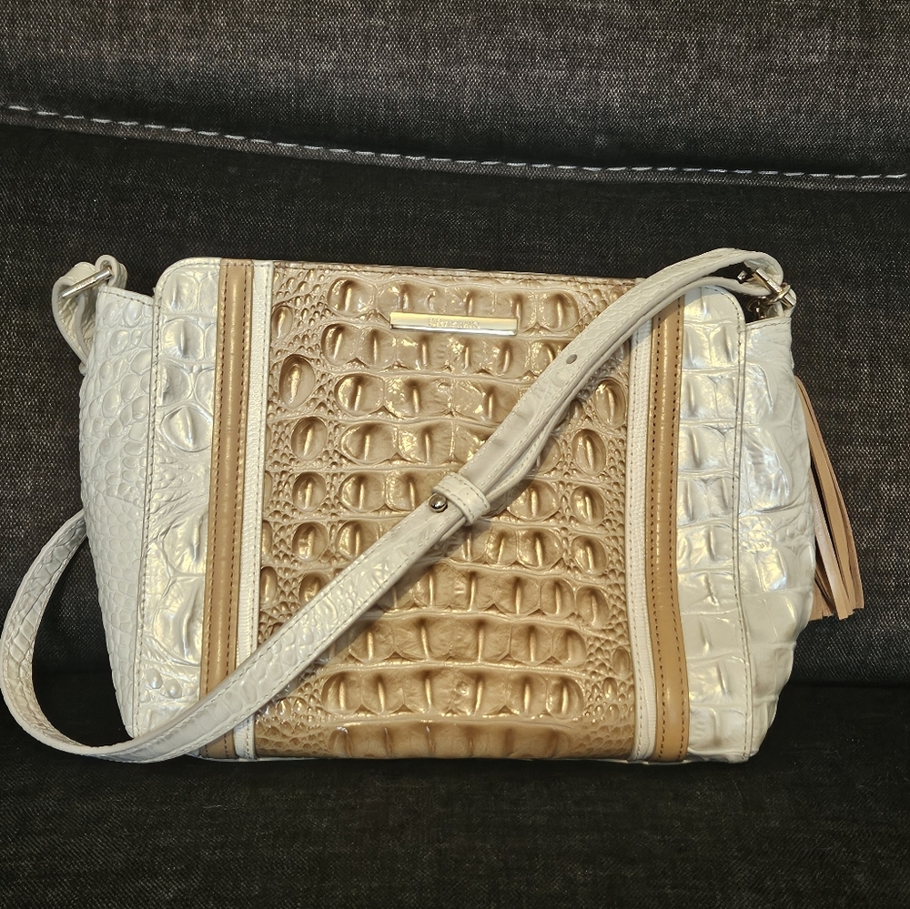RELISTED- Elegant Croc-Embossed Shoulder Bag